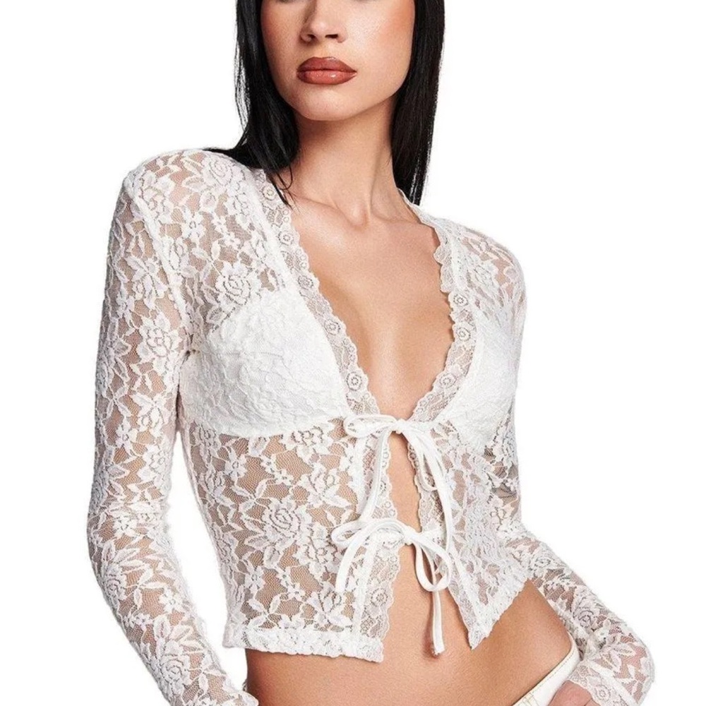 I.AM.GIA Sapphira White Lace Long Sleeve Top medium